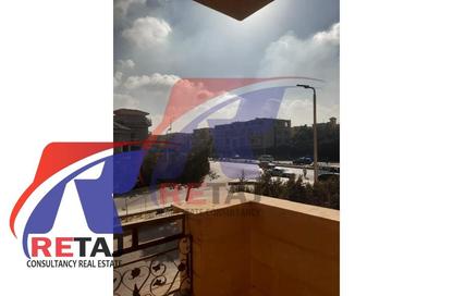 Apartment - 3 Bedrooms - 3 Bathrooms for sale in Street70 - District 2 - The 5th Settlement - New Cairo City - Cairo