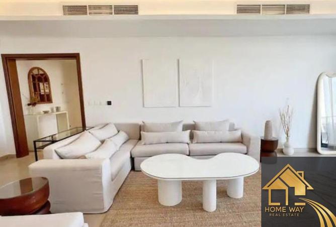 8260140 - Property Image 2