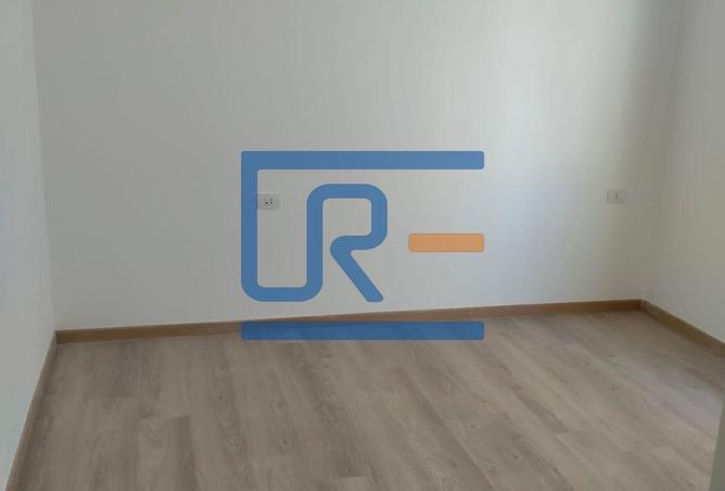 8205626 - Property Image 2