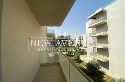Apartment - 3 Bedrooms - 2 Bathrooms for sale in The Address East - 90 Street - The 5th Settlement - New Cairo City - Cairo