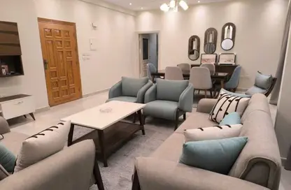 Roof - 3 Bedrooms - 2 Bathrooms for rent in El Banafseg 2 - El Banafseg - New Cairo City - Cairo