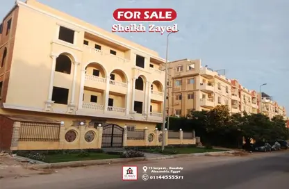 شقة - 3 غرف نوم - 2 حمامات للبيع في الحي الثامن - الشيخ زايد - الجيزة