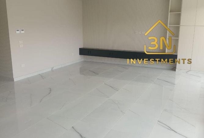 8558260 - Property Image 2