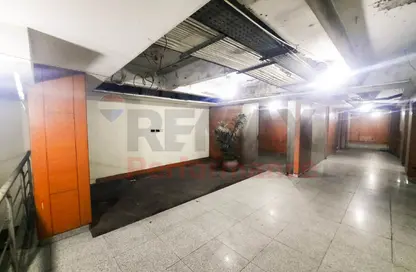 محل تجاري - استوديو - 3 حمامات للبيع في طريق الجيش - جليم - حي شرق - الاسكندرية