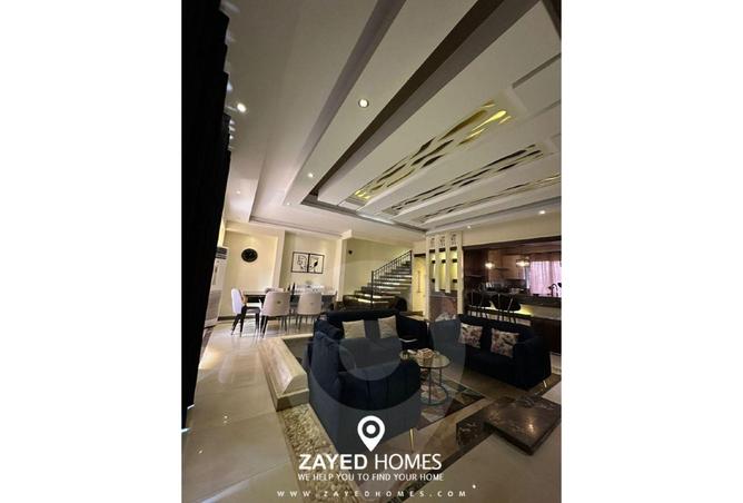 Townhouse - 3 Bedrooms - 3 Bathrooms for rent in Karma Residence - 16th District - Sheikh Zayed City - Giza