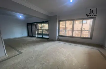 مساحات مكتبية - استوديو - 2 حمامات للايجار في طريق جوزيف تيتو - النزهه الجديدة - النزهة - القاهرة