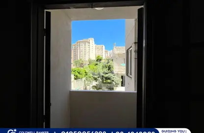 Apartment - 3 Bedrooms - 3 Bathrooms for sale in Kafr Abdo St. - Kafr Abdo - Roushdy - Hay Sharq - Alexandria