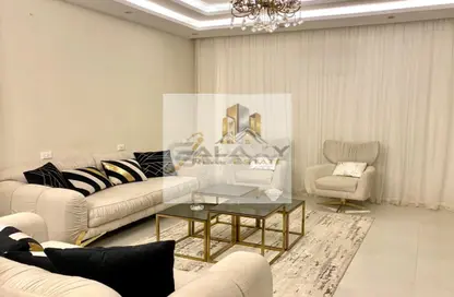 منزل مزدوج - 5 غرف نوم - 4 حمامات للبيع في الكارما 4 - كمبوندات الشيخ زايد - الشيخ زايد - الجيزة