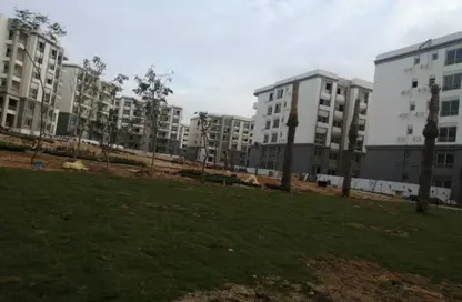 Apartment - 4 Bedrooms - 3 Bathrooms for sale in Hyde Park - 5th Settlement Compounds - The 5th Settlement - New Cairo City - Cairo