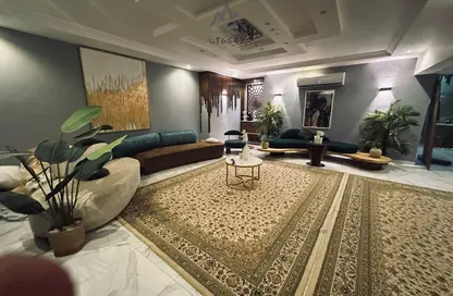 فيلا - 8 غرف نوم - 4 حمامات للبيع في الفدا جاردنز - كمبوندات الشيخ زايد - الشيخ زايد - الجيزة