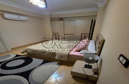 Apartment - 1 Bedroom - 1 Bathroom for rent in Sayed Al Bakry St. - Zamalek - Cairo