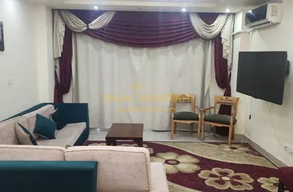 Apartment - 2 Bedrooms - 1 Bathroom for sale in Al Geish Road - Cleopatra - Hay Sharq - Alexandria