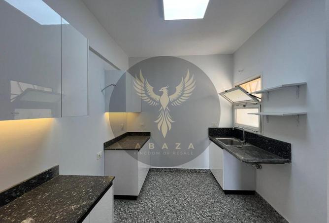 8155287 - Property Image 3