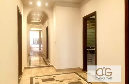 Apartment - 3 Bedrooms - 4 Bathrooms for rent in Al Saleh Ayoub St. - Zamalek - Cairo