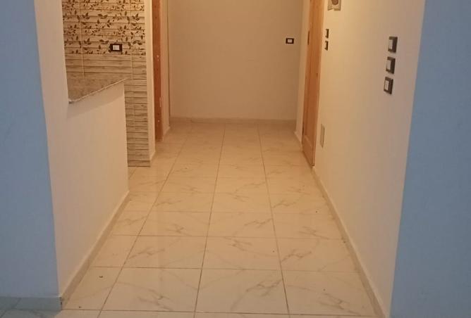 8536017 - Property Image 2