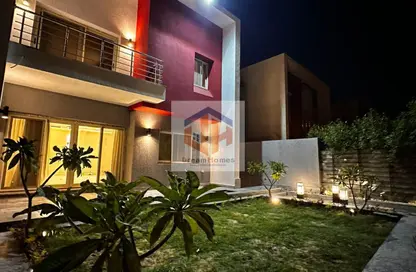 Townhouse - 4 Bedrooms - 3 Bathrooms for rent in Madinaty - Cairo