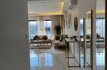 Apartment - 2 Bedrooms - 2 Bathrooms for rent in Lake View Residence - 5th Settlement Compounds - The 5th Settlement - New Cairo City - Cairo