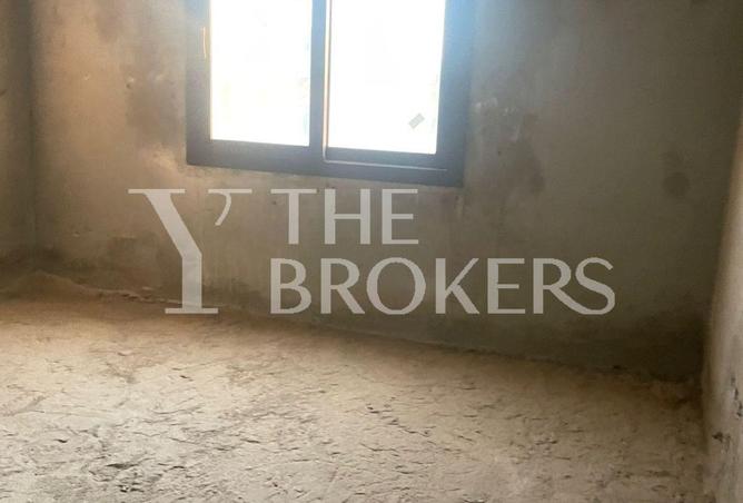 8052392 - Property Image 3