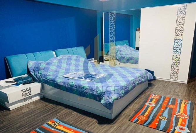 7946932 - Property Image 2