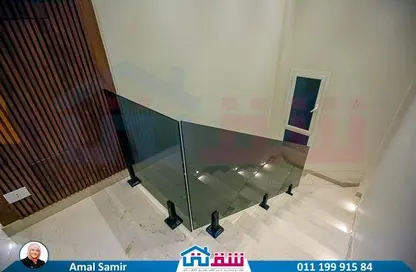 فيلا - 4 غرف نوم - 3 حمامات للبيع في في مروج - سموحة - حي شرق - الاسكندرية