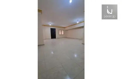 Duplex - 3 Bedrooms - 3 Bathrooms for rent in Sayed Darwish St. - Al Narges 7 - Al Narges - New Cairo City - Cairo