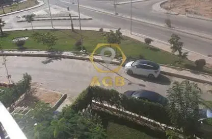Apartment - 3 Bedrooms - 2 Bathrooms for sale in 9th Area - Shorouk City - Cairo