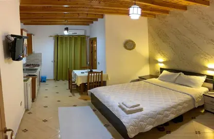 Roof - 1 Bathroom for rent in Beverly Hills - Sheikh Zayed Compounds - Sheikh Zayed City - Giza