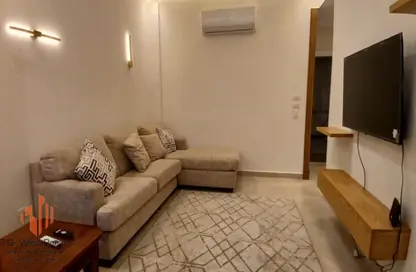 Apartment - 3 Bedrooms - 2 Bathrooms for rent in Street 11 - Maadi - Hay El Maadi - Cairo