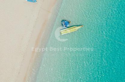Chalet - 2 Bedrooms - 3 Bathrooms for sale in Ogami - Ras Al Hekma - North Coast