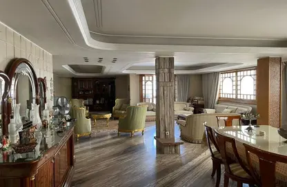 Apartment - 3 Bedrooms - 2 Bathrooms for sale in Al Nozha St. - Almazah - Heliopolis - Masr El Gedida - Cairo