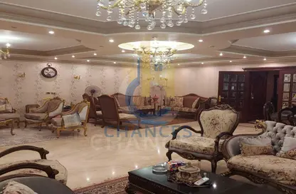 شقة - 4 غرف نوم - 3 حمامات للبيع في الشطر الثانى - زهراء المعادي - حي المعادي - القاهرة