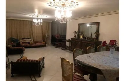 شقة - 3 غرف نوم - 2 حمامات للبيع في شارع سلمان الفارسي - محلية 12 - الحي الاول - مدينة العبور - القليوبية