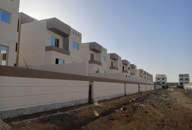 8018983 - Property Image 3