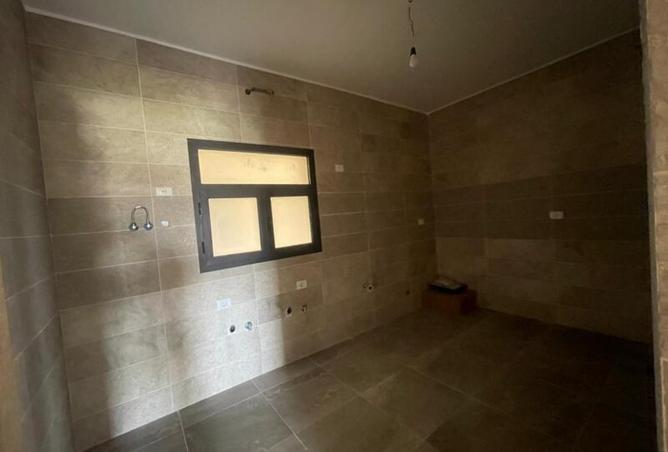 8464839 - Property Image 2