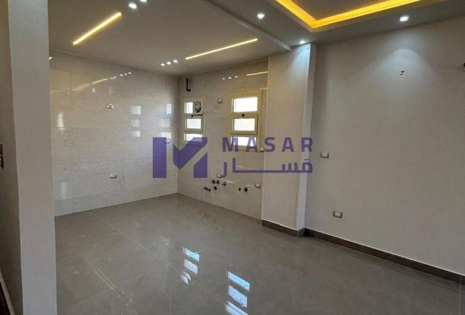 8285744 - Property Image 3