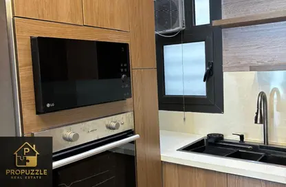 Apartment - 2 Bedrooms - 2 Bathrooms for rent in Lake View Residence - 5th Settlement Compounds - The 5th Settlement - New Cairo City - Cairo