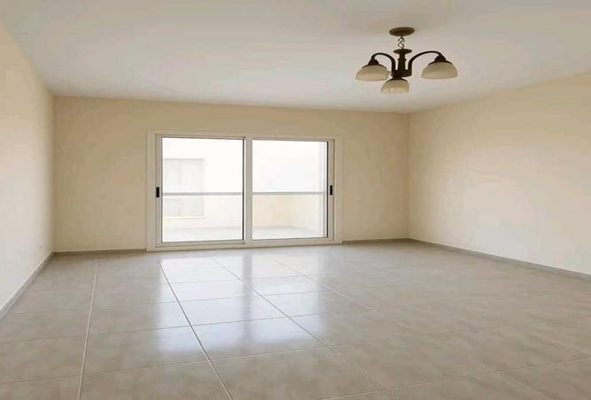 8483935 - Property Image 3