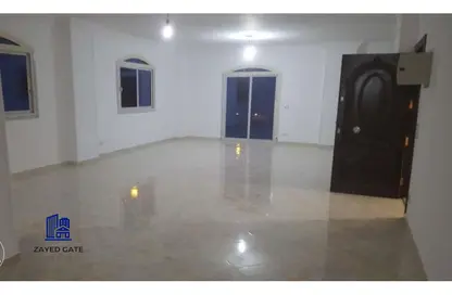 Apartment - 3 Bedrooms - 3 Bathrooms for rent in 5th District - Sheikh Zayed City - Giza