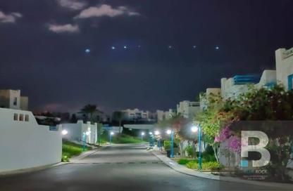 شاليه - 3 غرف نوم - 3 حمامات للبيع في ماونتن فيو راس الحكمة - راس الحكمة - الساحل الشمالي