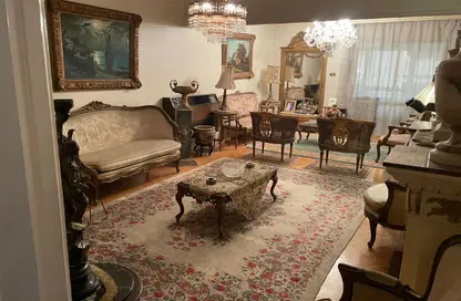 Apartment - 3 Bedrooms - 2 Bathrooms for sale in Ammar Ibn Yasser St. - El Hegaz Square - El Nozha - Cairo