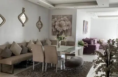 شقة - 3 غرف نوم - 3 حمامات للايجار في ذا كورت ياردز - كمبوندات الشيخ زايد - الشيخ زايد - الجيزة