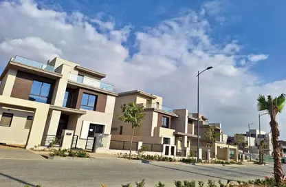 Villa - 4 Bedrooms - 5 Bathrooms for sale in The Estates - Sheikh Zayed Compounds - Sheikh Zayed City - Giza
