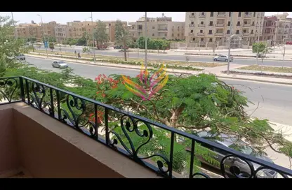Apartment - 3 Bedrooms - 2 Bathrooms for rent in 11th District - Sheikh Zayed City - Giza