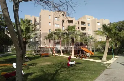 (بنتهاوس  (روف - 3 غرف نوم - 3 حمامات للبيع في ذا فيلدج - المستثمرين الجنوبية - مدينة القاهرة الجديدة - القاهرة