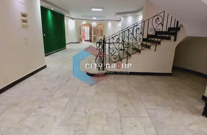 Office Space - Studio - 3 Bathrooms for rent in New Maadi - Hay El Maadi - Cairo