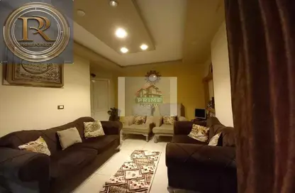 Apartment - 2 Bedrooms - 1 Bathroom for rent in 16th District - Sheikh Zayed City - Giza