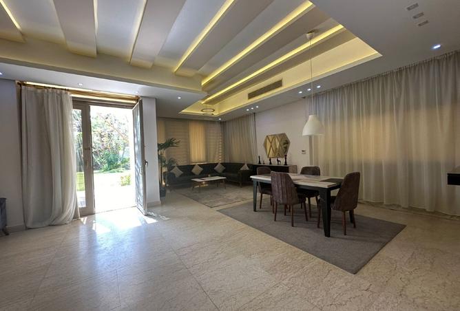 8305391 - Property Image 3