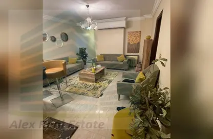 Apartment - 3 Bedrooms - 3 Bathrooms for rent in Al Geish Road - Laurent - Hay Sharq - Alexandria