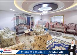 شقة - 3 غرف نوم - 2 حمامات for للبيع in شارع إسكندر إبراهيم - ميامي - حي اول المنتزة - الاسكندرية