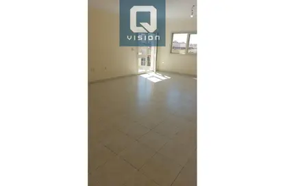Apartment - 3 Bedrooms - 2 Bathrooms for rent in Madinet Al Sahafeyeen - North Investors Area - New Cairo City - Cairo